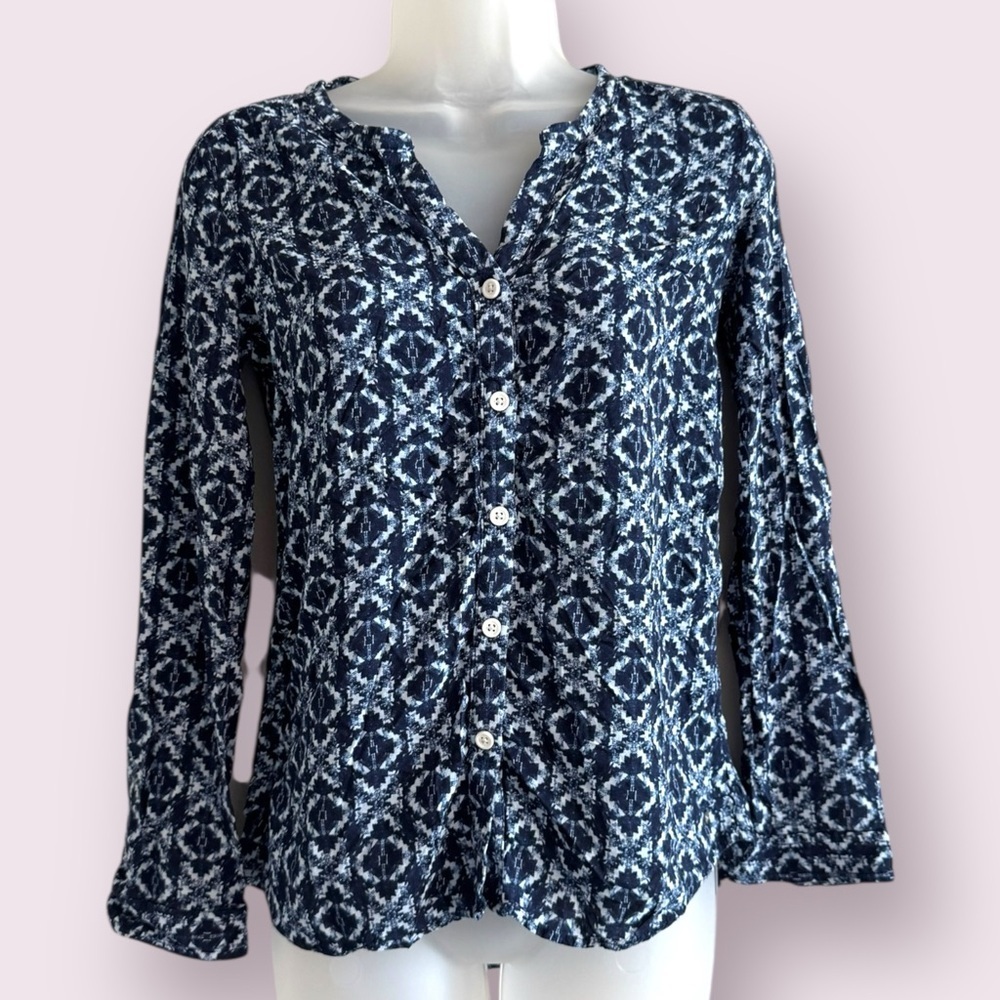 Eddie Bauer Button Down Blouse XS Blue Printed Lightweight Long Sleeve